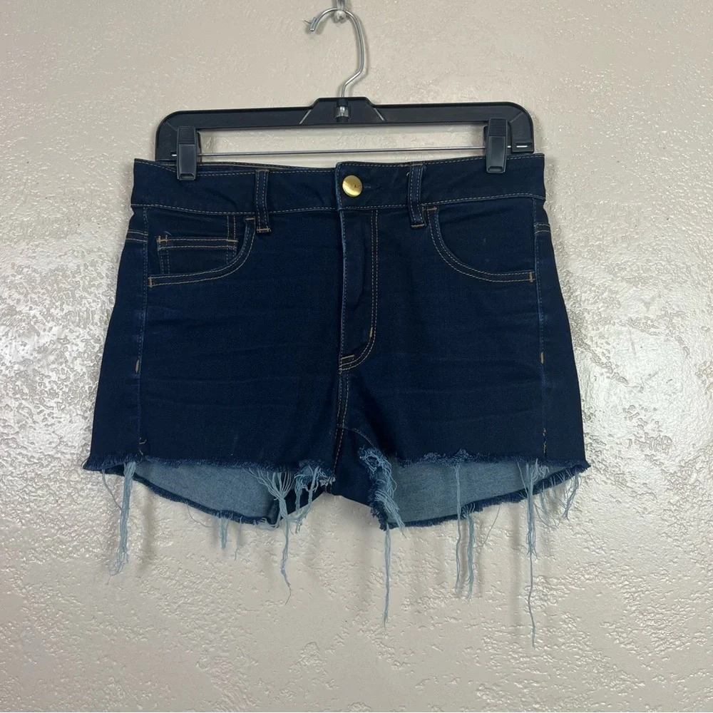 American Eagle Shorts Women's Sz. 8 Hi-Rise Shortie Super Stretch Raw Hem Blue